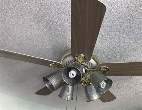 Replace globe on ceiling fan - 